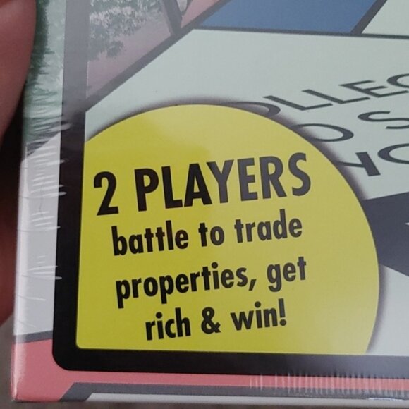 BNIP Monopoly: Rival's Edition family board game - Picture 2 of 9